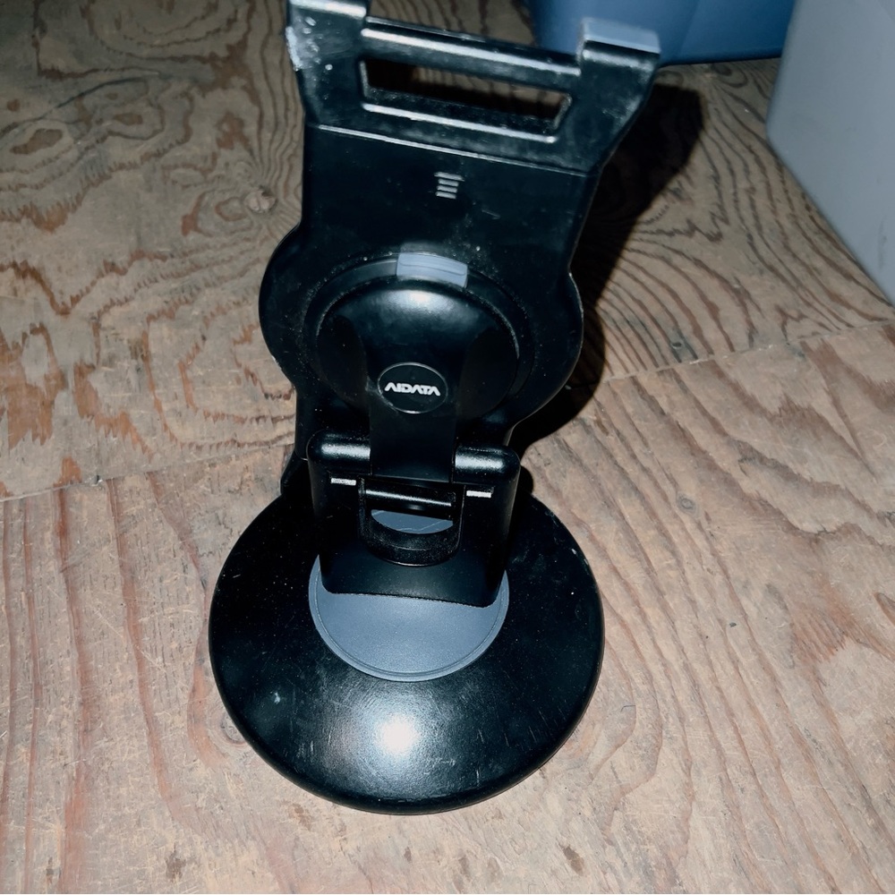 iPad or iPhone stand for travel or a desk by aidata